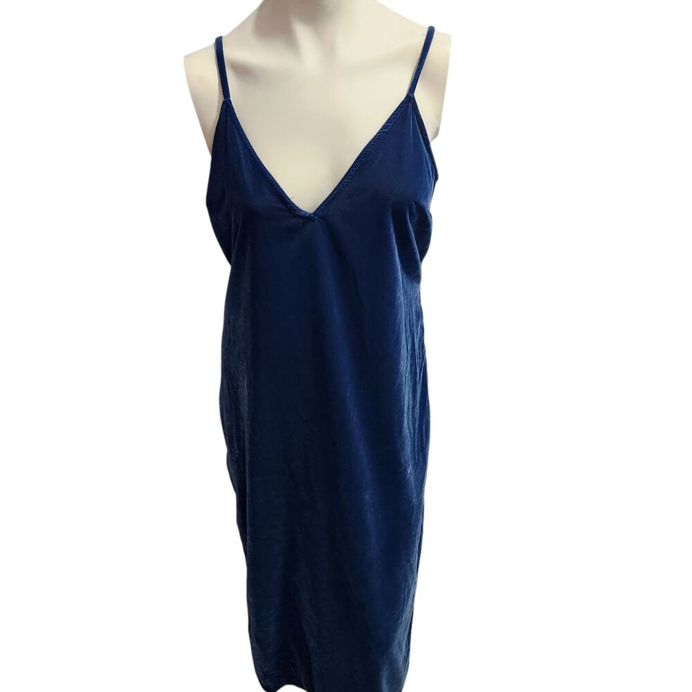 Old Navy Blue Velvet Maxi Dress V Neck Smocked Whimsical Goth Glam Feminine SZ M